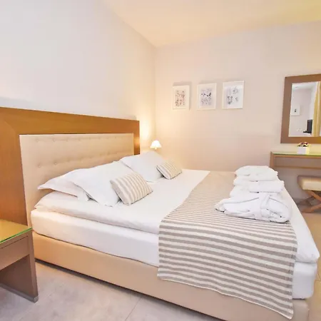 Villa Corfu Dream Holidays A Ýpsos
