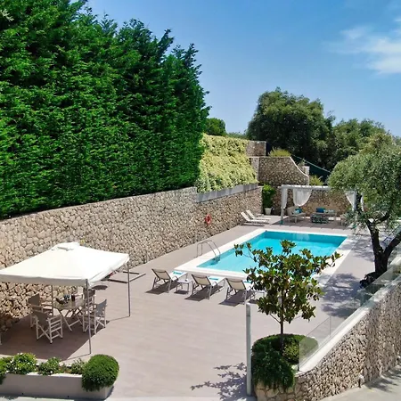 Corfu Dream Holidays A * إيبسوس